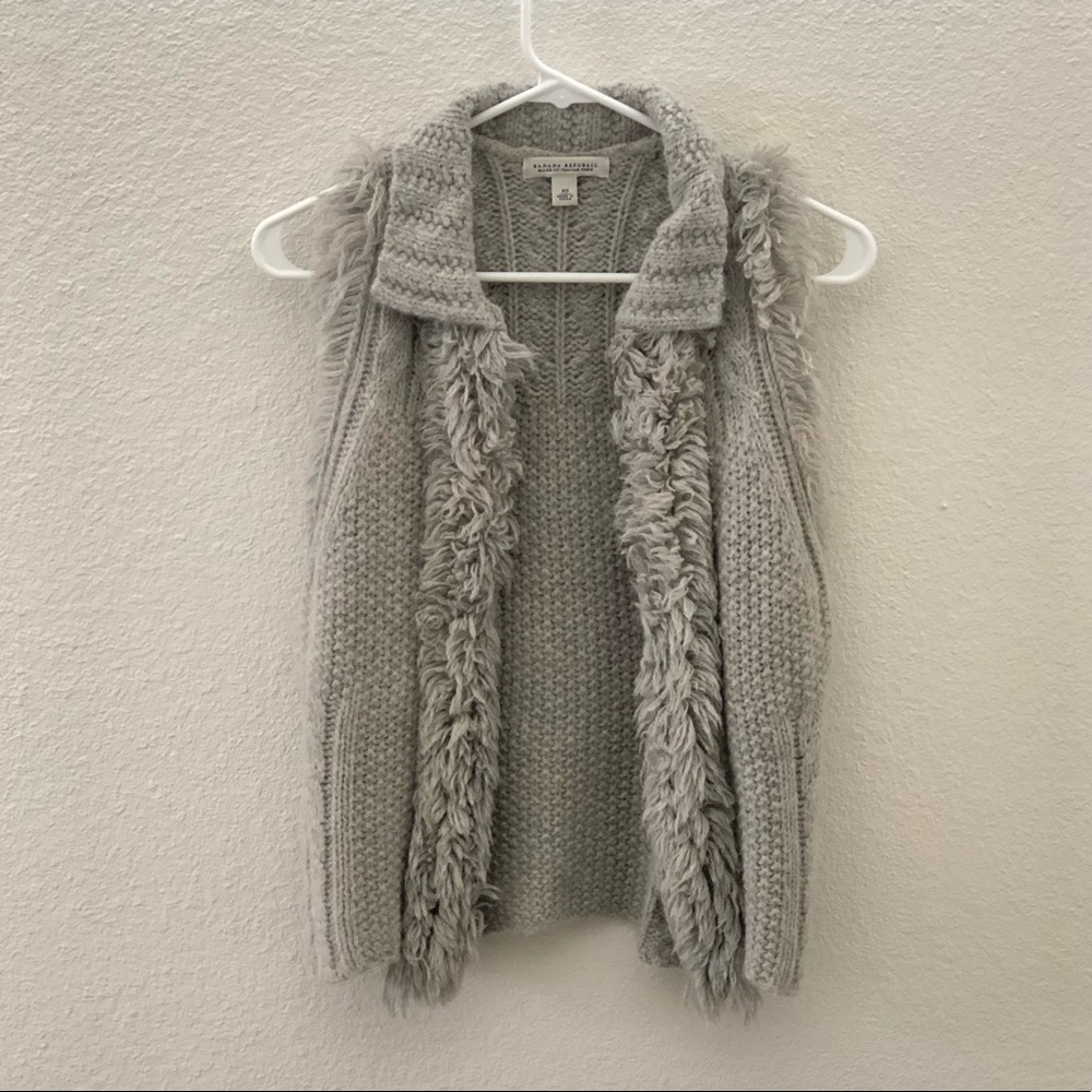 Banana Republic Sweater Vest - XS